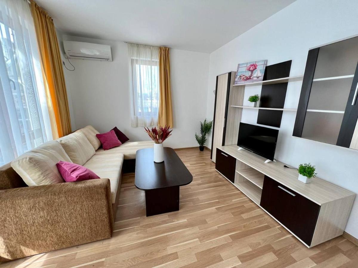 Dkapartments Diamond Bay Sunny Beach Dış mekan fotoğraf